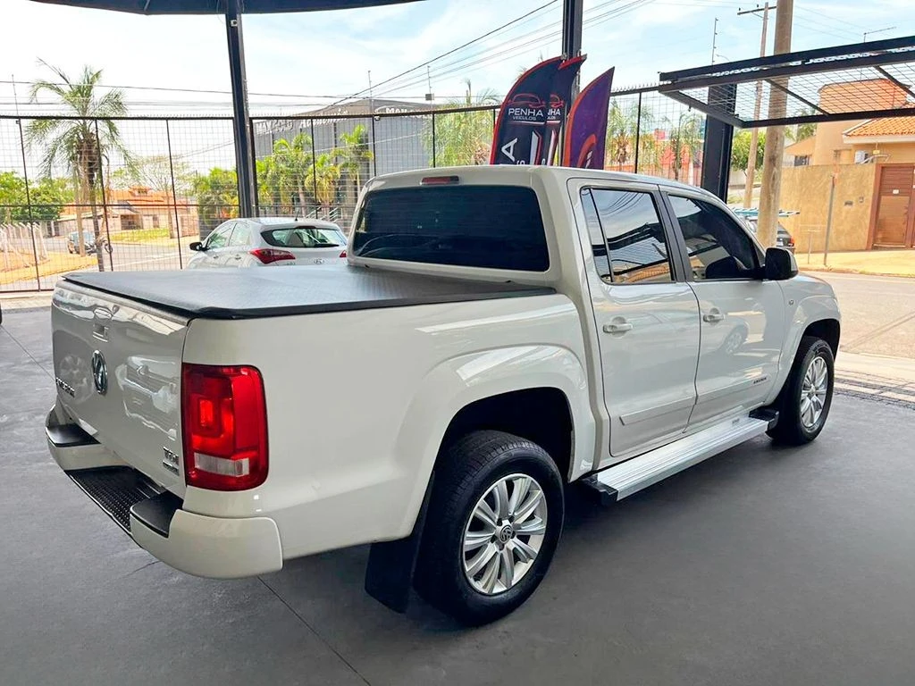VOLKSWAGEN AMAROK
