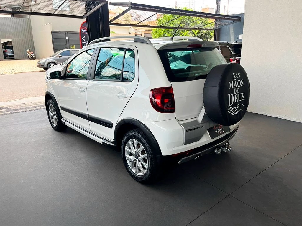 VOLKSWAGEN CROSSFOX