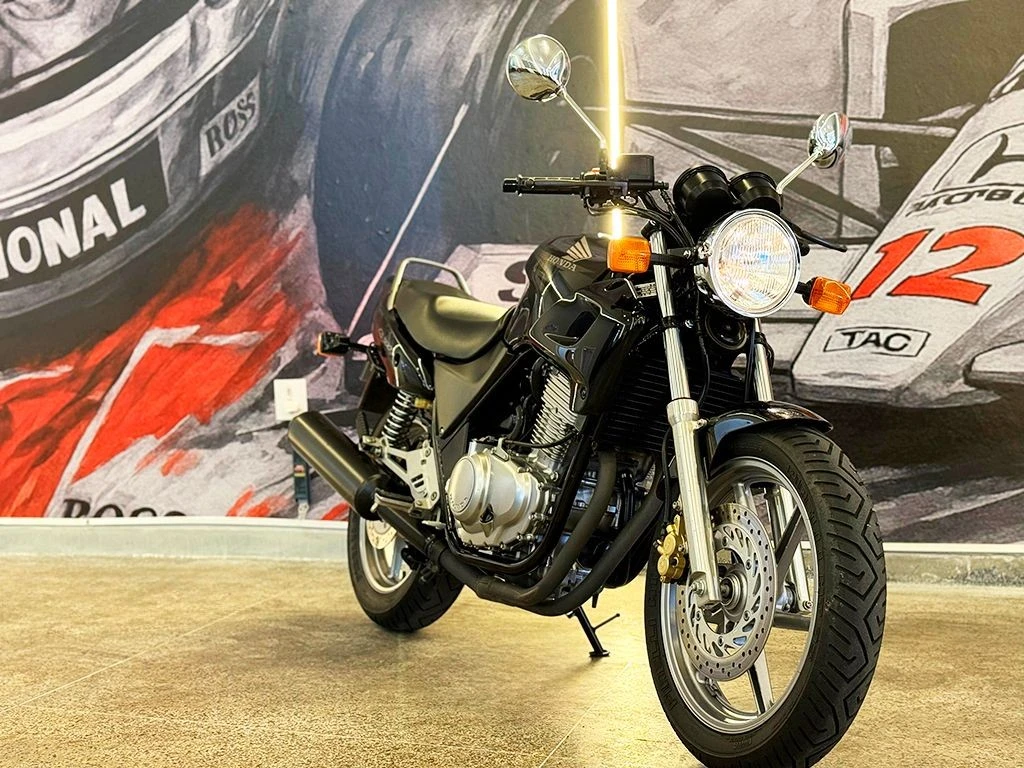 HONDA CB 500