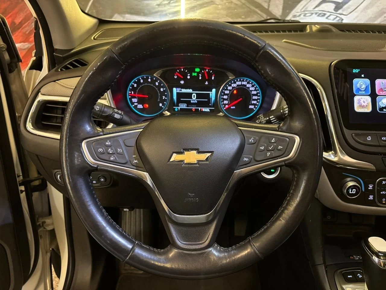 CHEVROLET EQUINOX