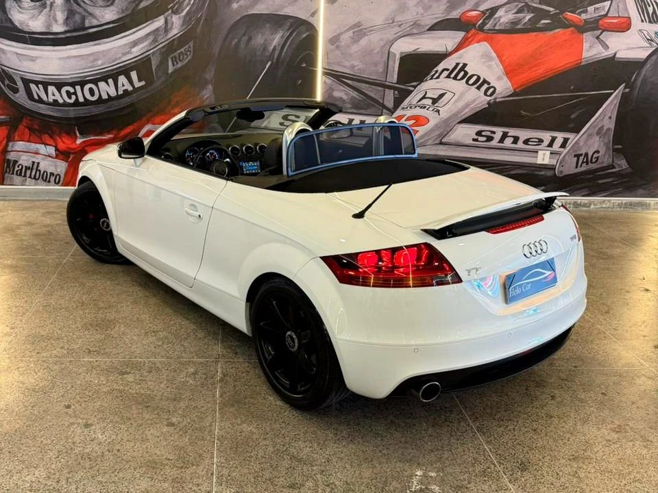 AUDI TT