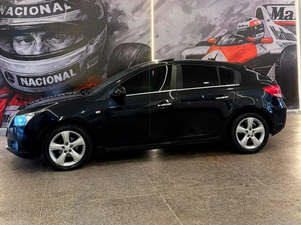 CHEVROLET CRUZE