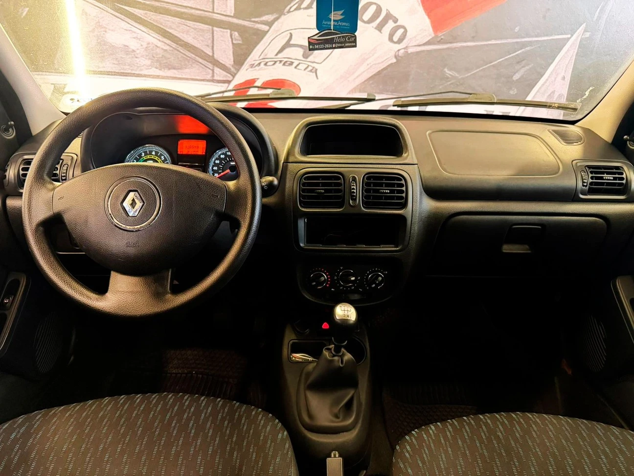 RENAULT CLIO