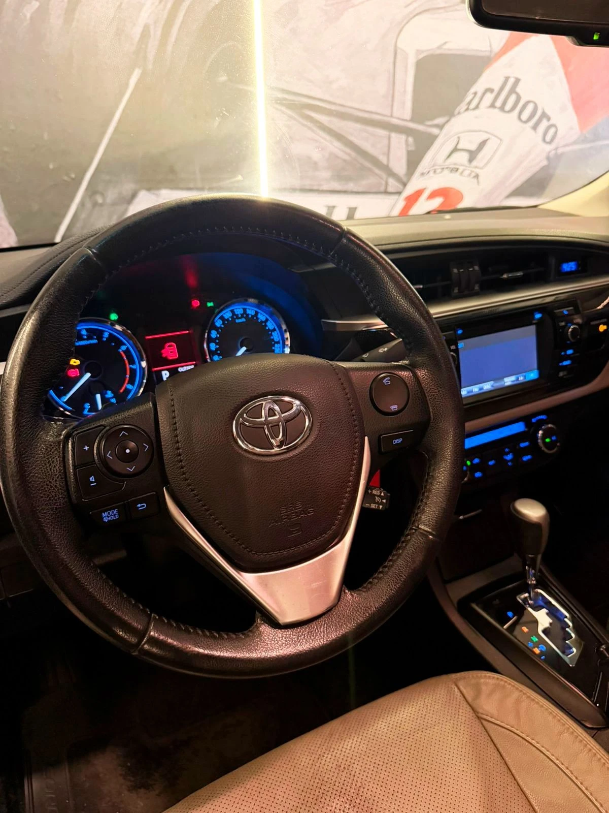 TOYOTA COROLLA