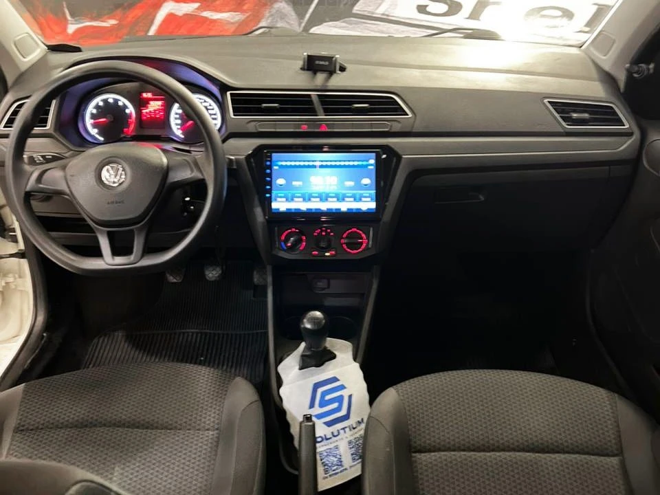 VOLKSWAGEN VOYAGE