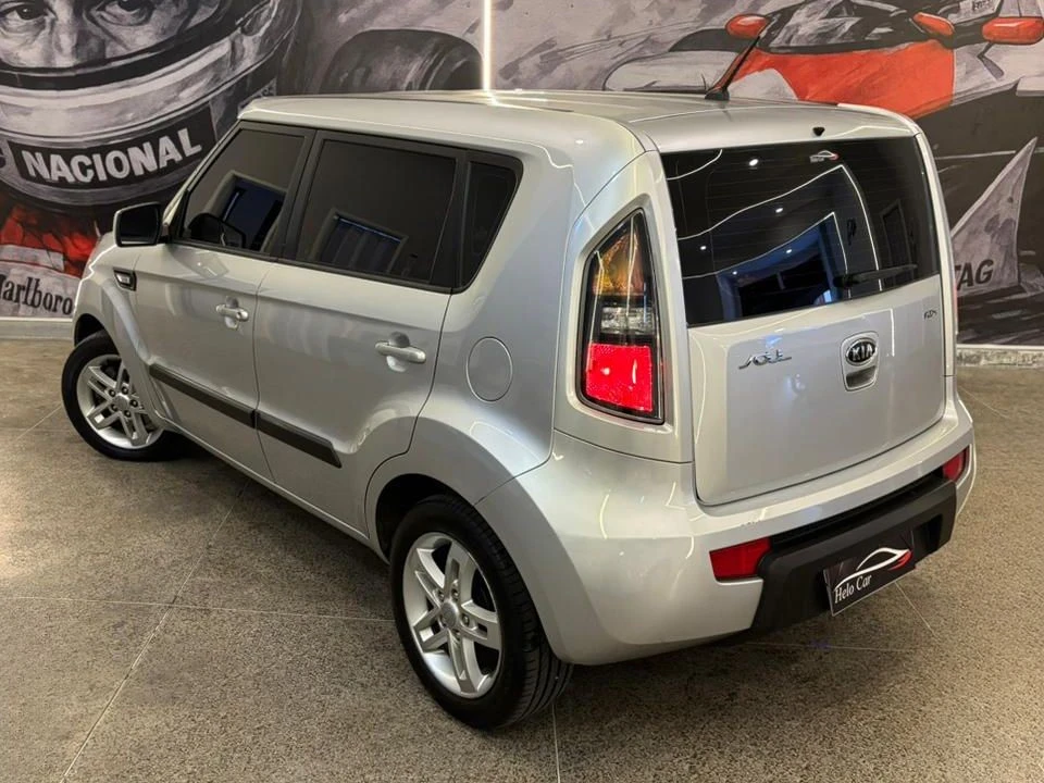 KIA SOUL