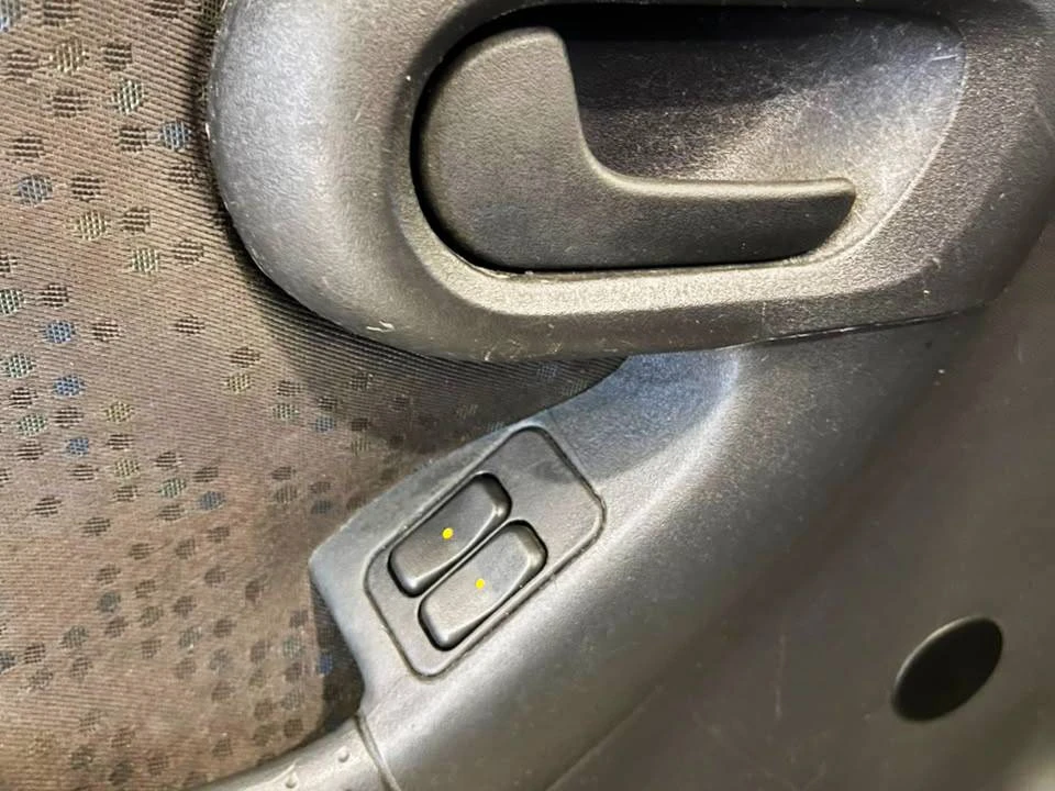 CHEVROLET CORSA