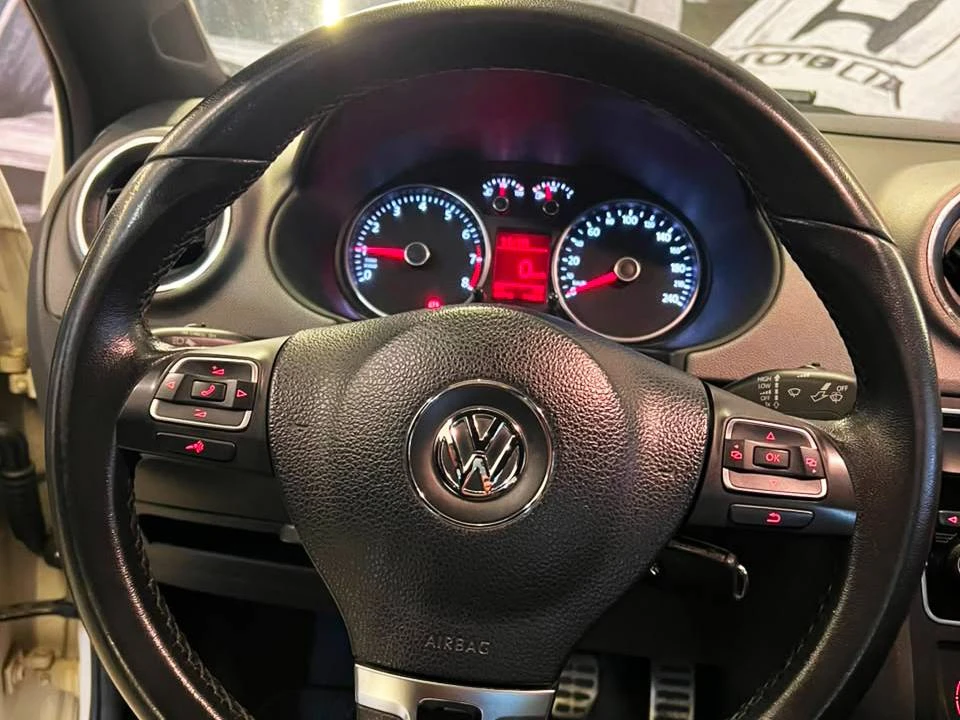 VOLKSWAGEN SAVEIRO