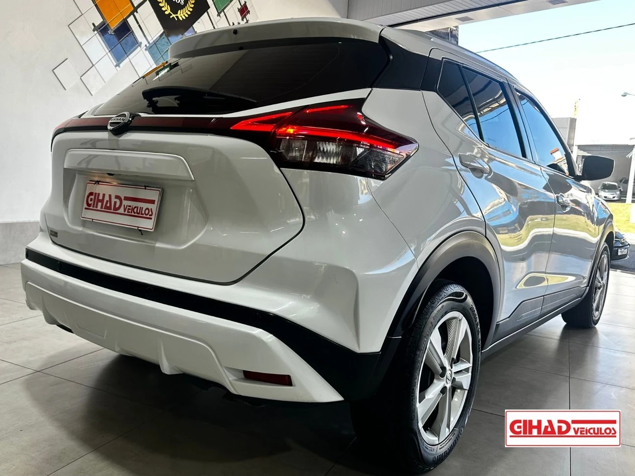 NISSAN KICKS