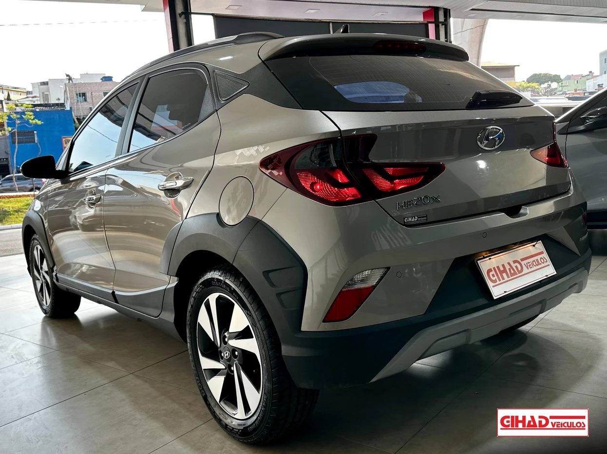 HYUNDAI HB20X