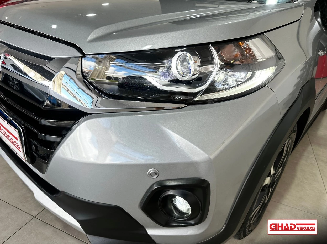 HONDA WR-V