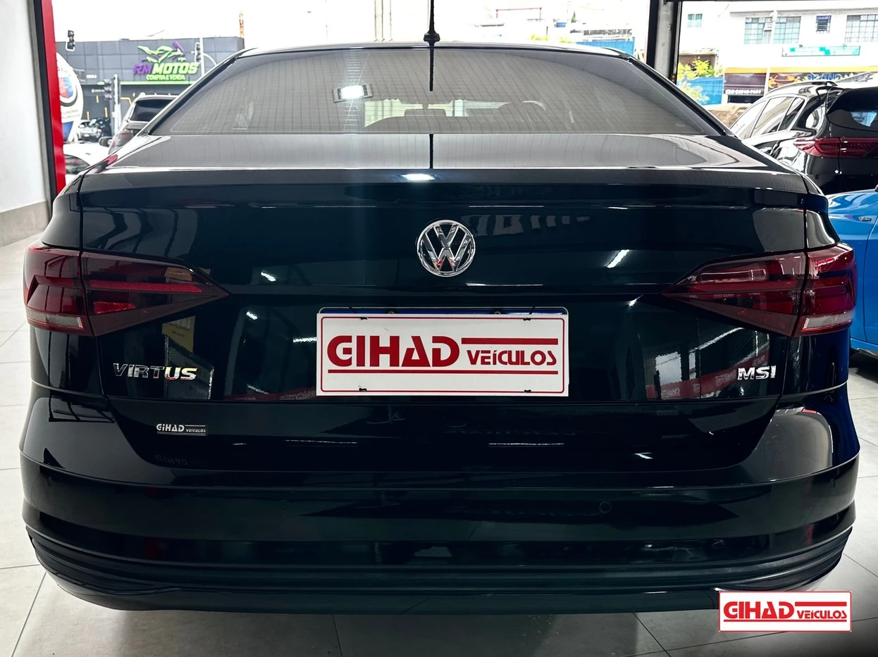 VOLKSWAGEN VIRTUS