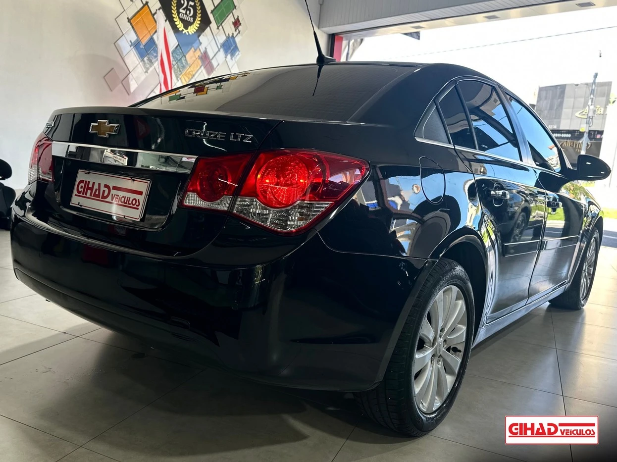 CHEVROLET CRUZE