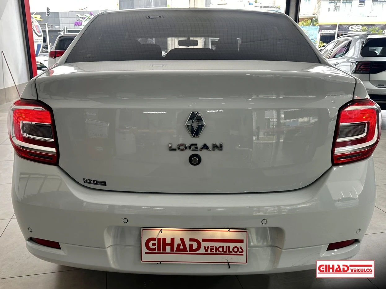RENAULT LOGAN