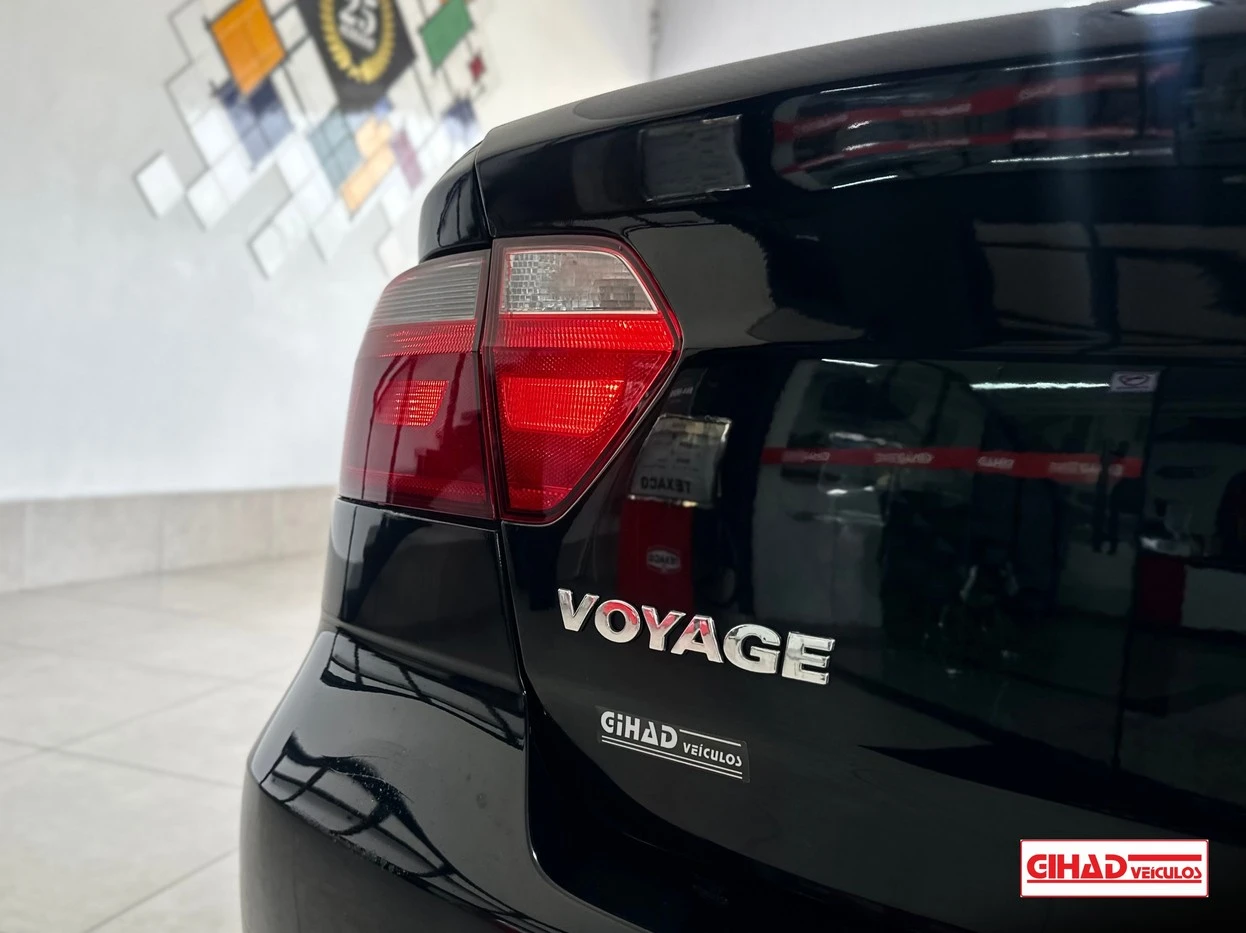 VOLKSWAGEN VOYAGE