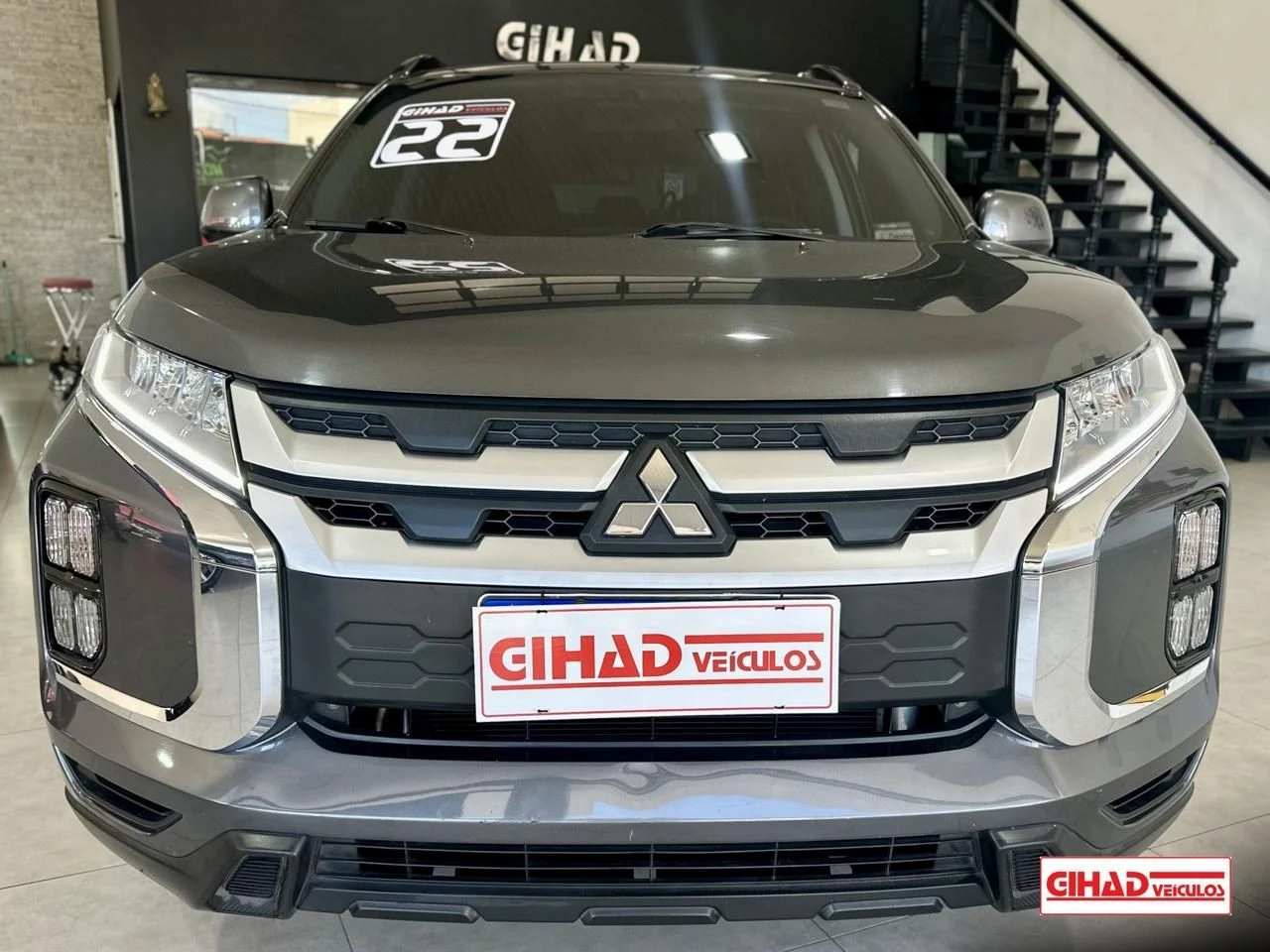MITSUBISHI OUTLANDER SPORT