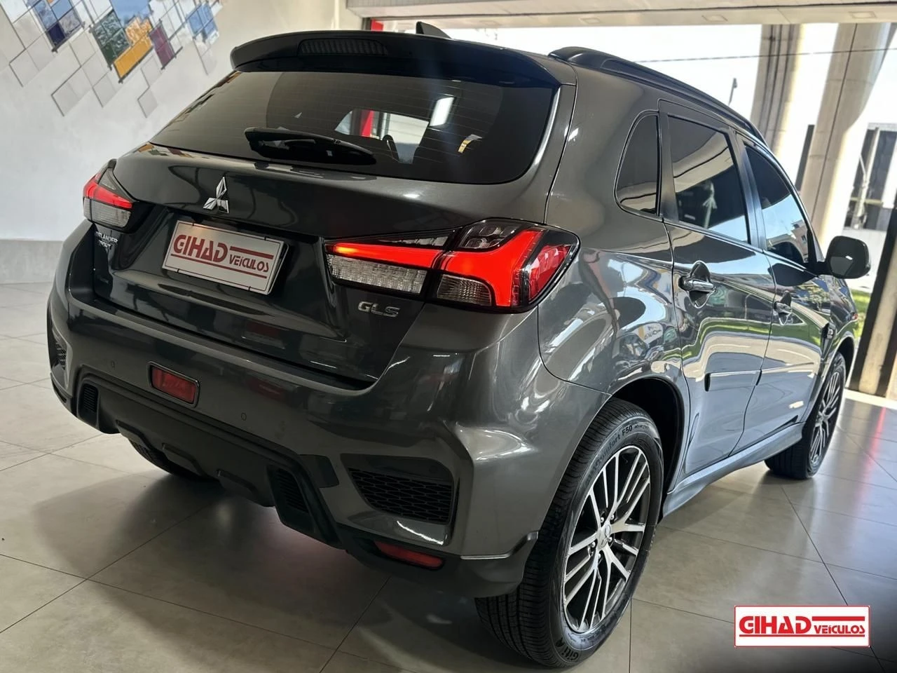 MITSUBISHI OUTLANDER SPORT