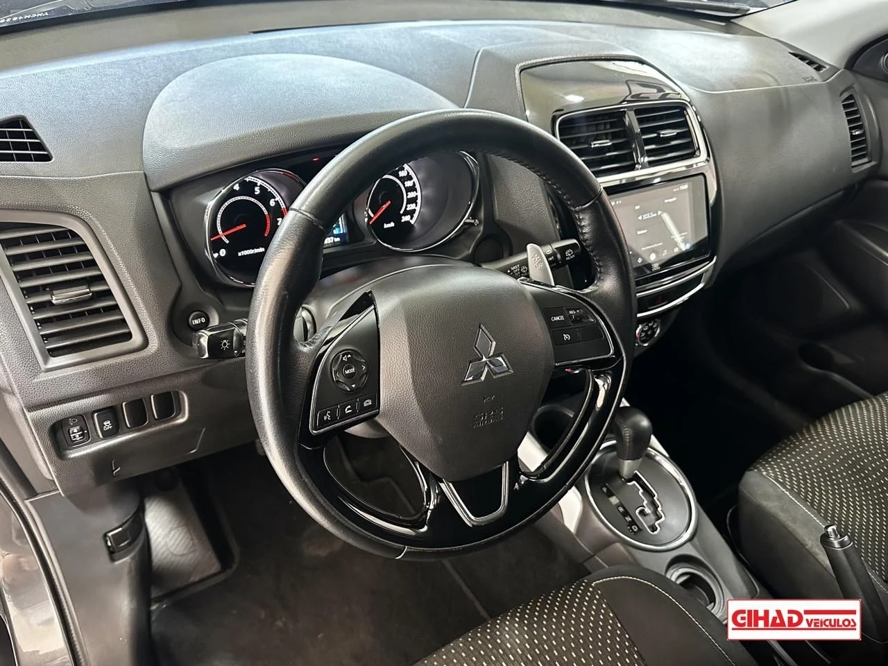 MITSUBISHI OUTLANDER SPORT