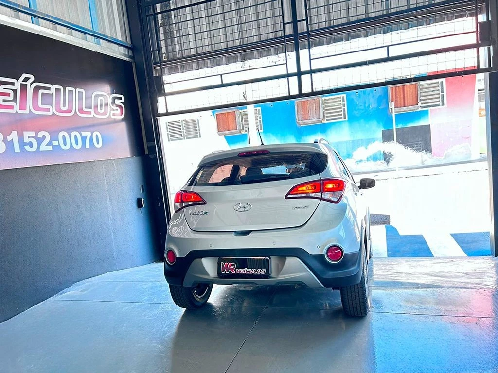 HYUNDAI HB20X
