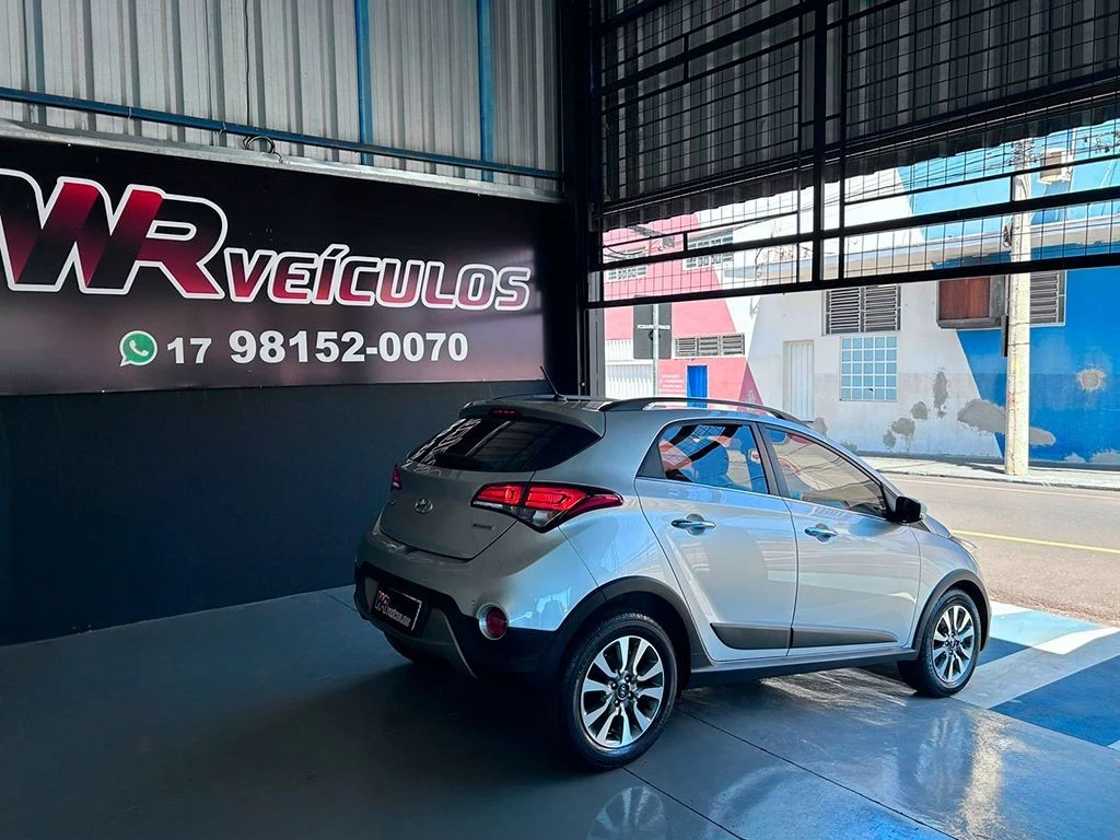 HYUNDAI HB20X