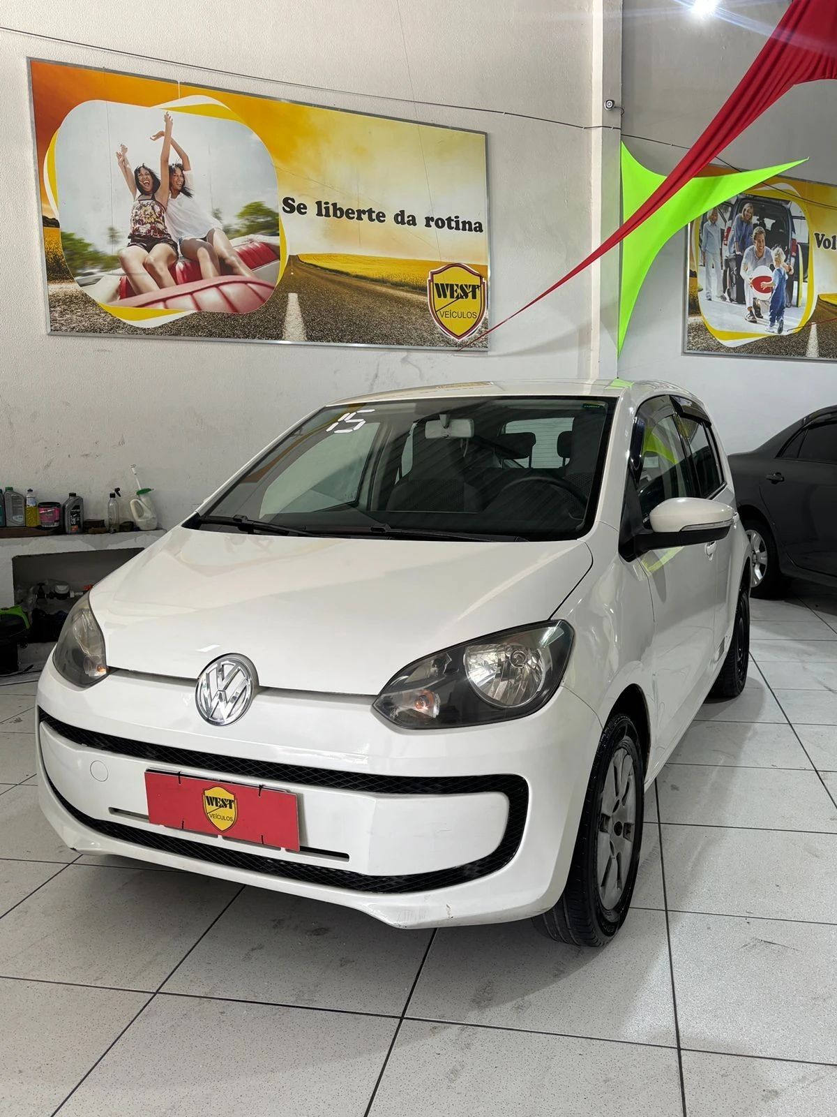 VOLKSWAGEN UP