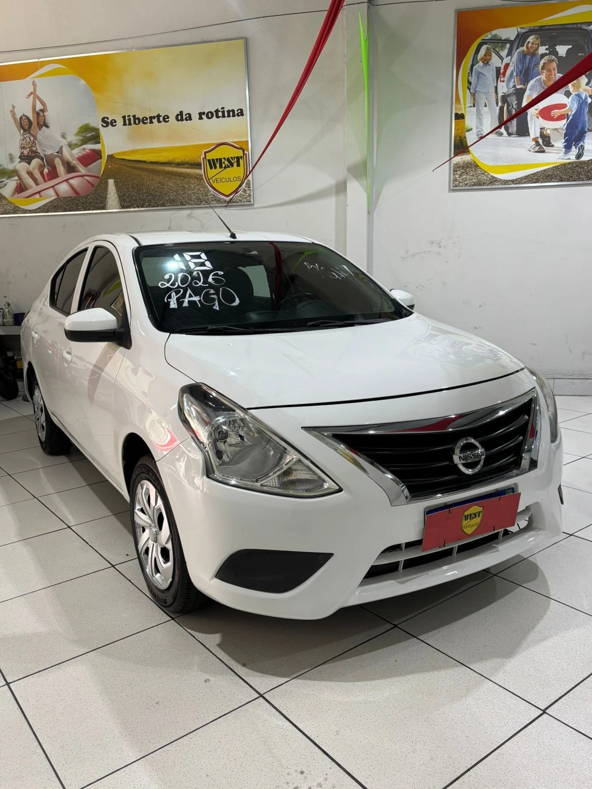 NISSAN VERSA