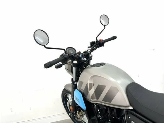 ROYAL ENFIELD SCRAM 411