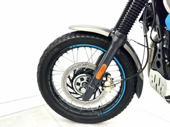 ROYAL ENFIELD SCRAM 411