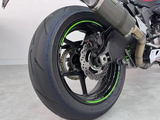 KAWASAKI NINJA ZX-6R KRT