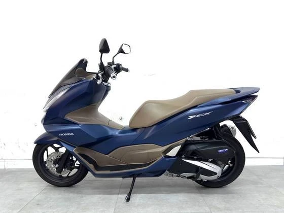 HONDA PCX DLX