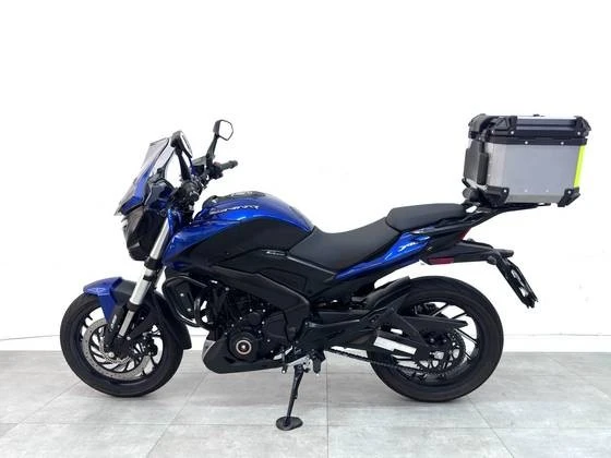 BAJAJ DOMINAR 400