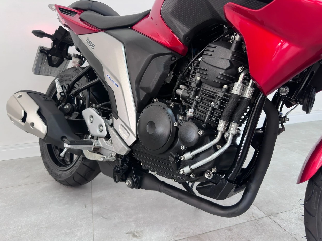 YAMAHA FZ25 FAZER ABS