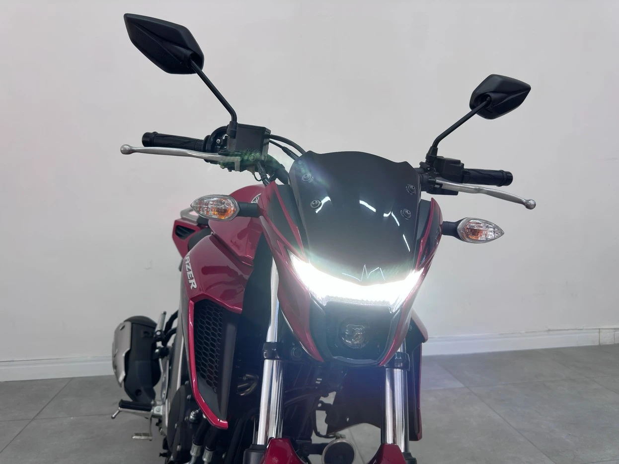 YAMAHA FZ25 FAZER ABS
