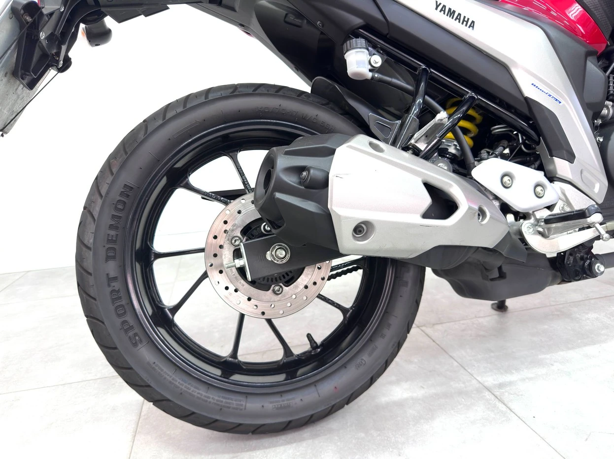 YAMAHA FZ25 FAZER ABS