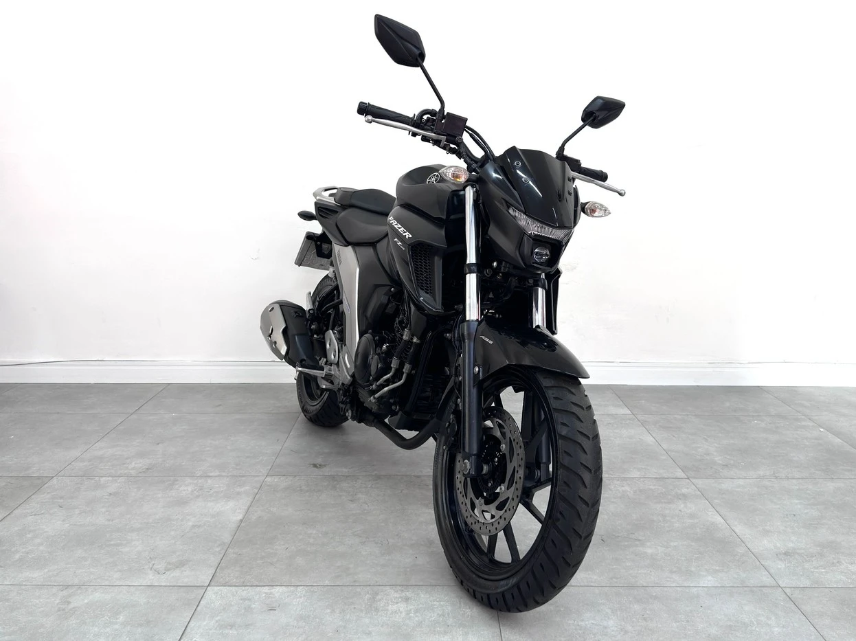 YAMAHA FZ25 FAZER ABS