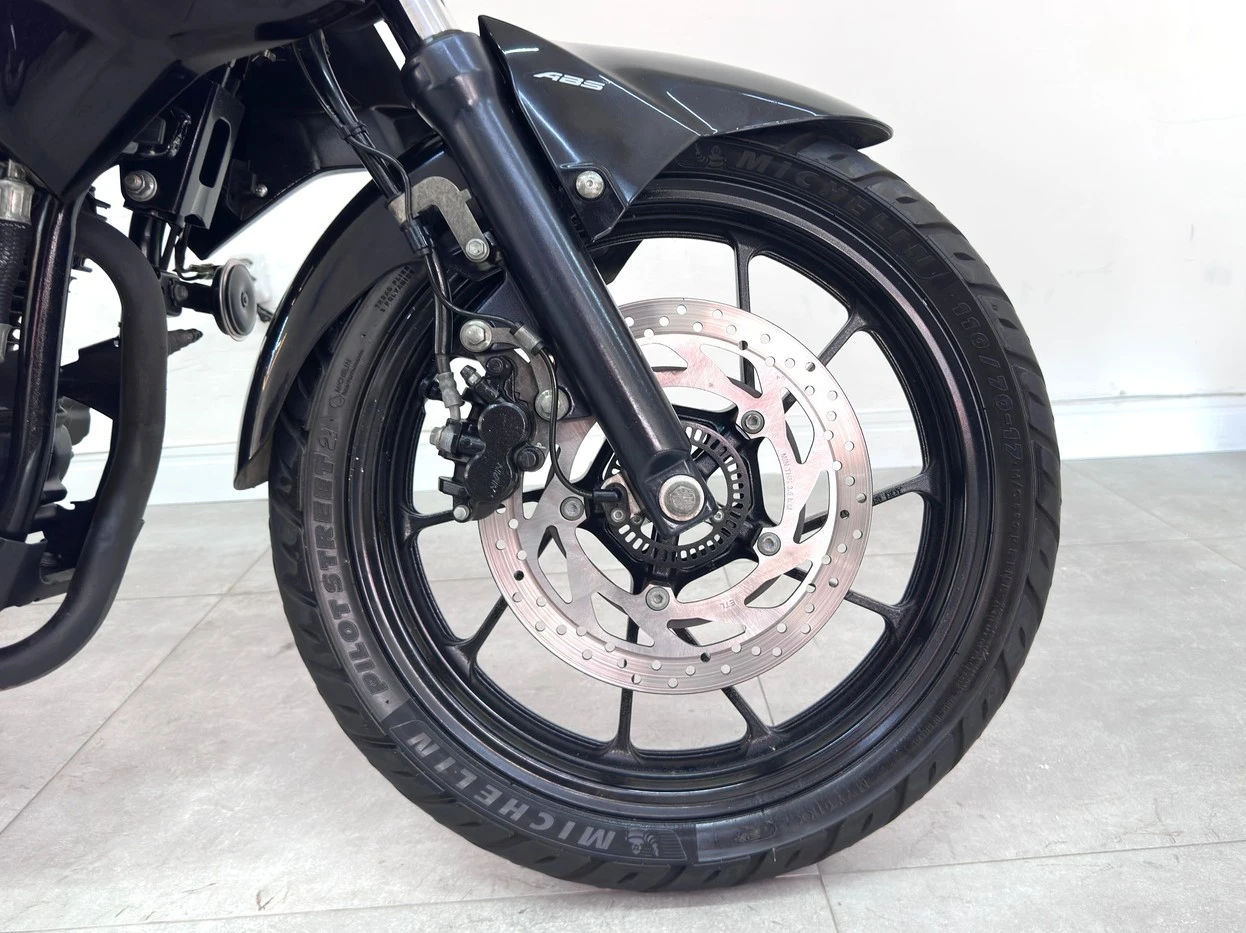 YAMAHA FZ25 FAZER ABS