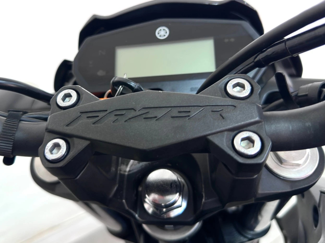 YAMAHA FZ25 FAZER ABS