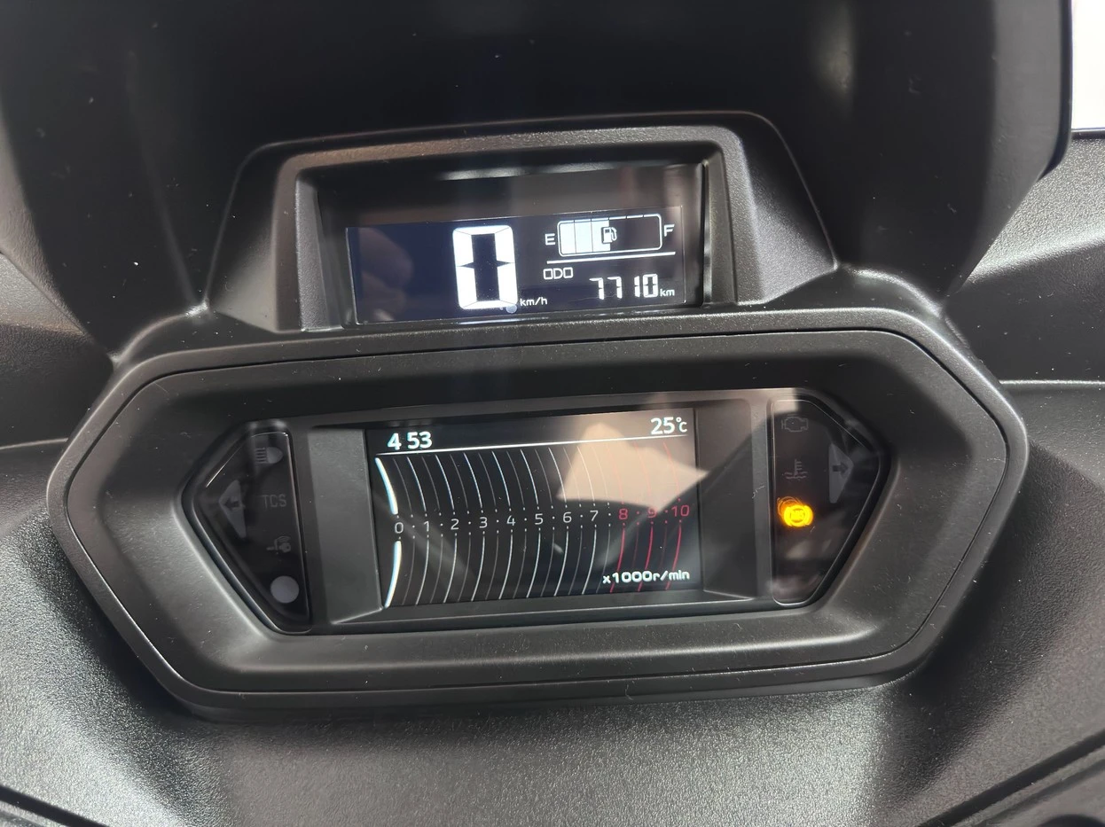 YAMAHA XMAX 250 CONNECTED ABS