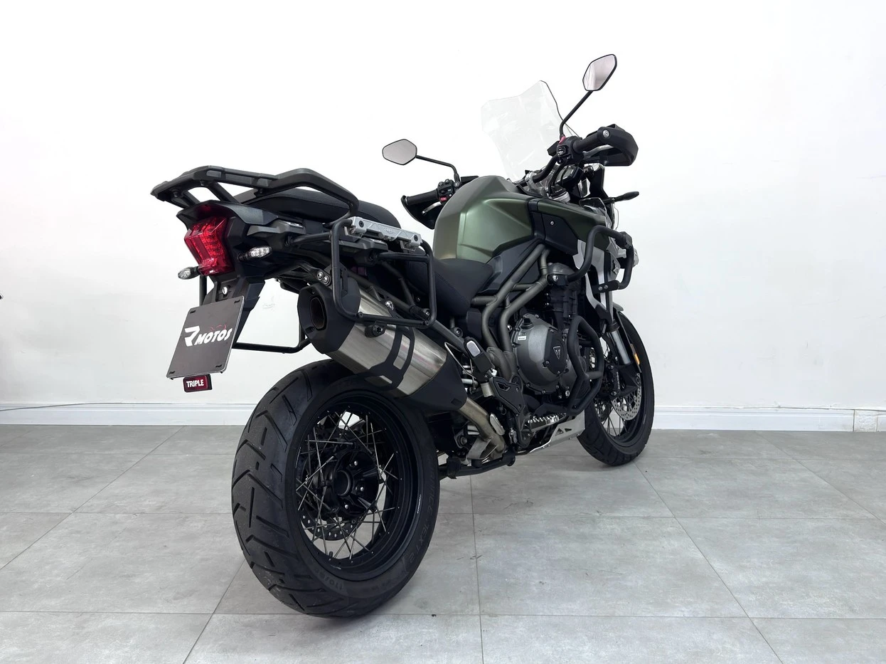 TRIUMPH TIGER EXPLORER XCA
