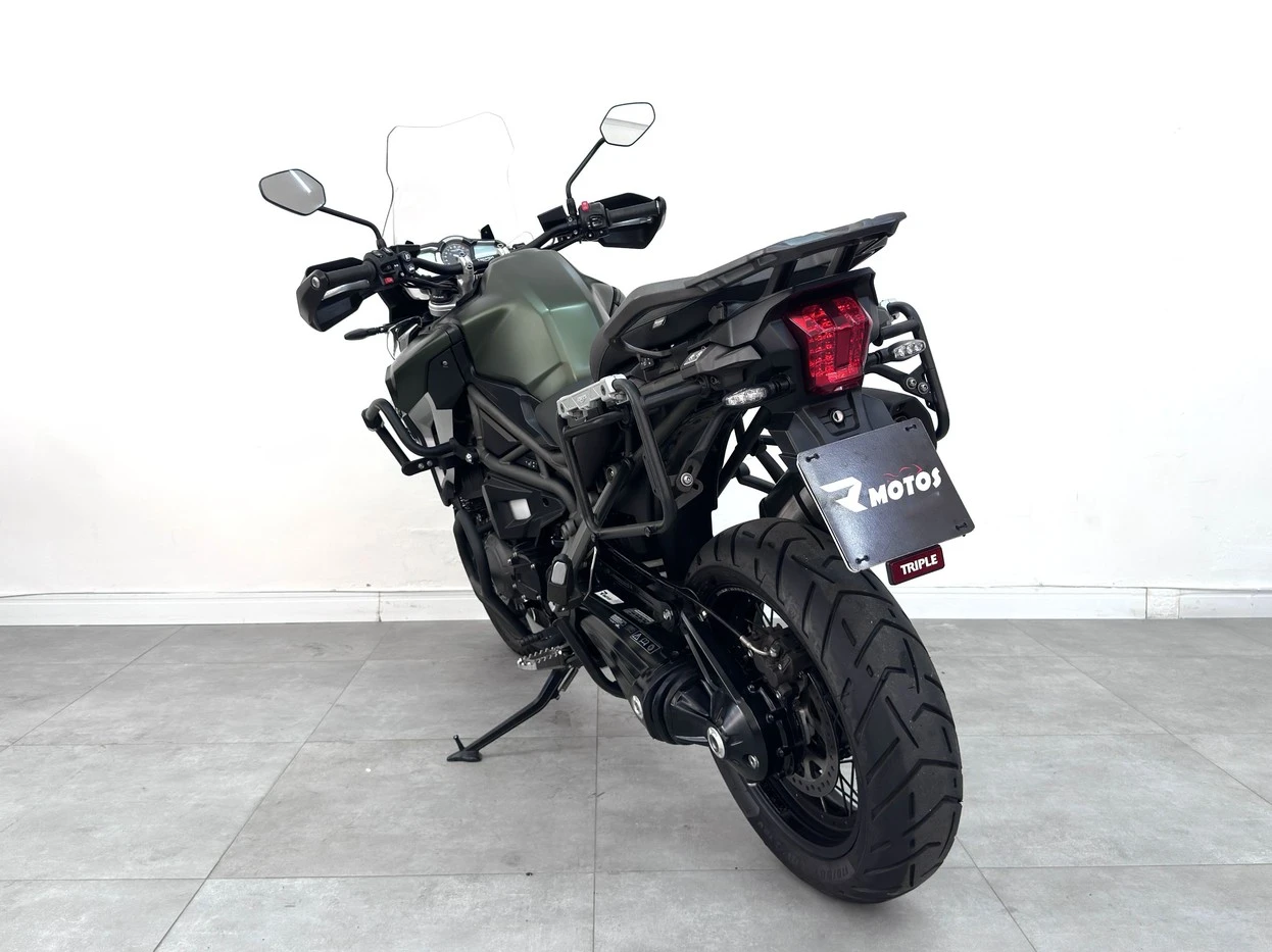 TRIUMPH TIGER EXPLORER XCA