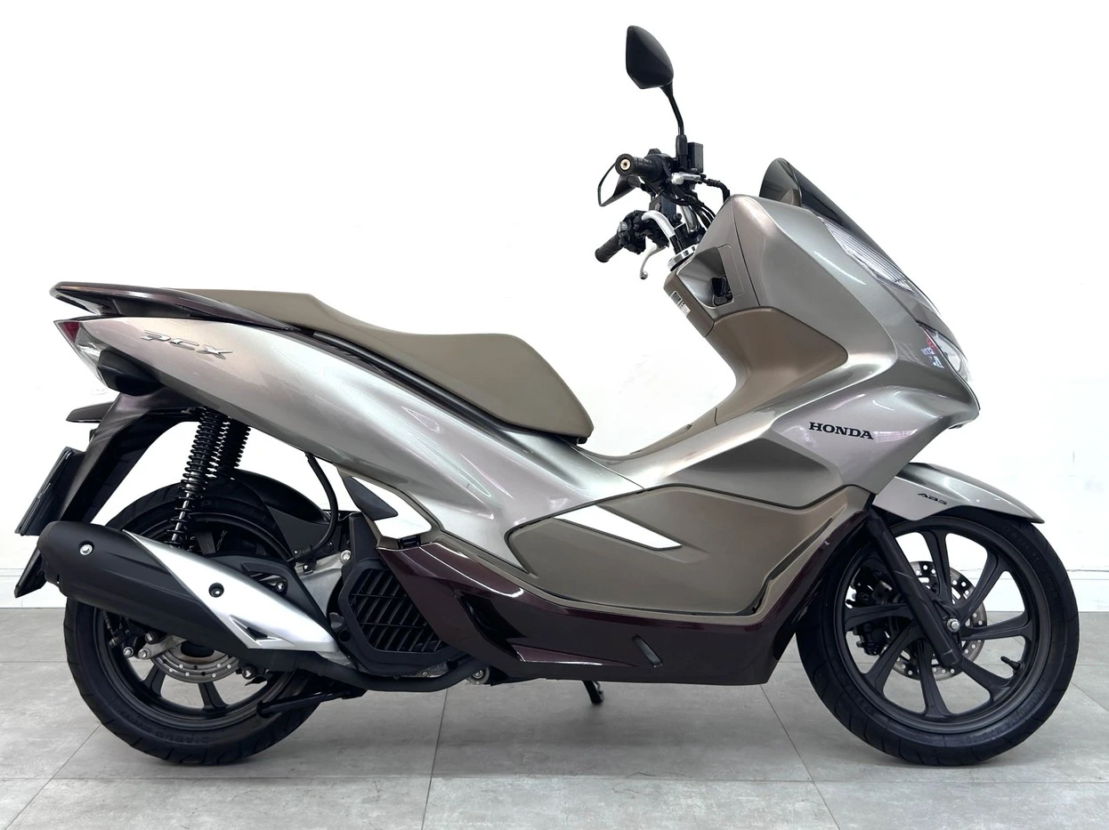 HONDA PCX 150 DLX