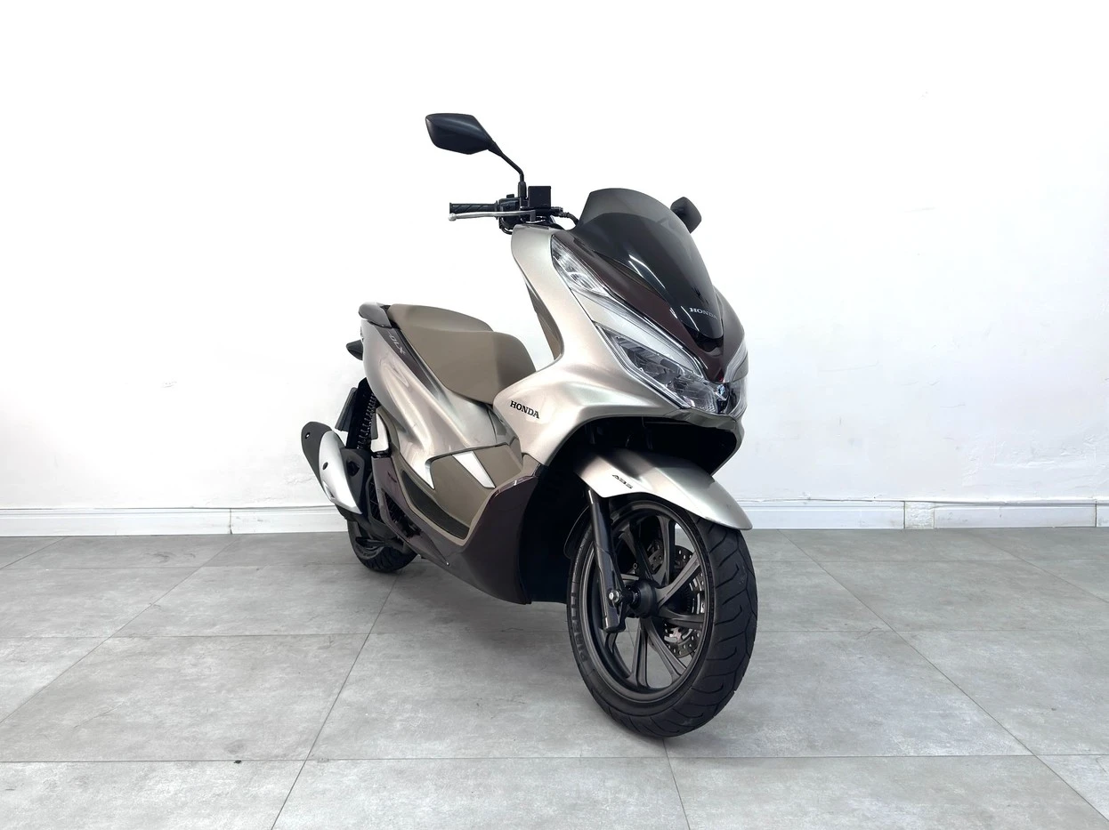 HONDA PCX 150 DLX