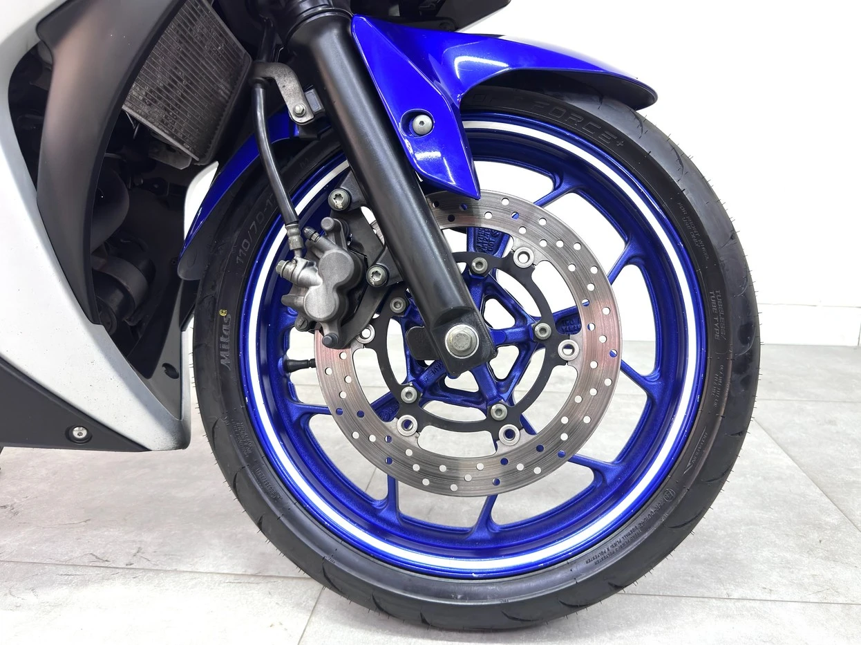 YAMAHA YZF R3 ABS