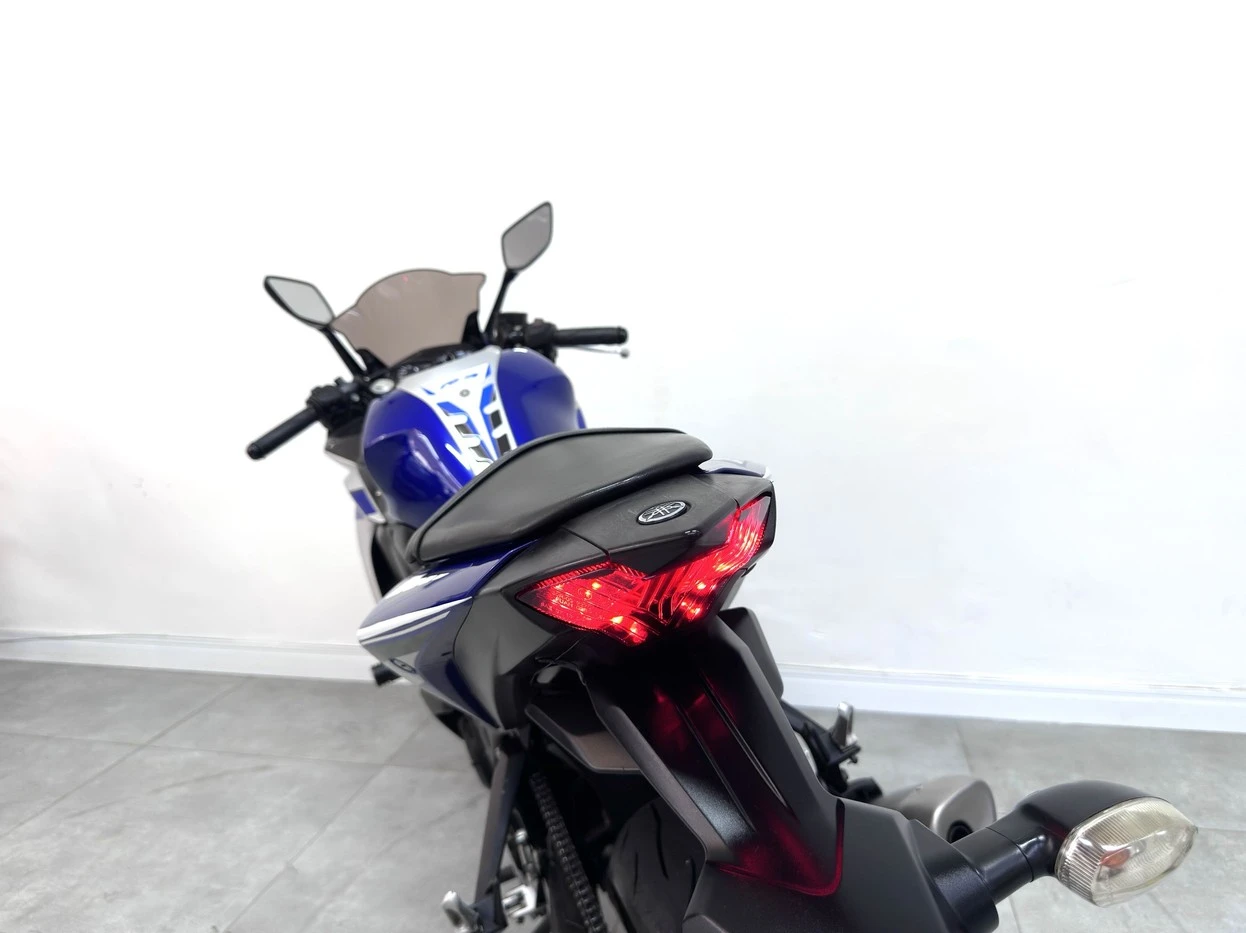 YAMAHA YZF R3 ABS