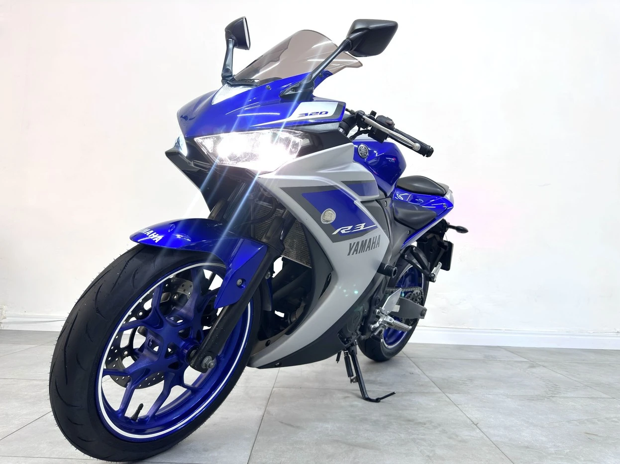 YAMAHA YZF R3 ABS