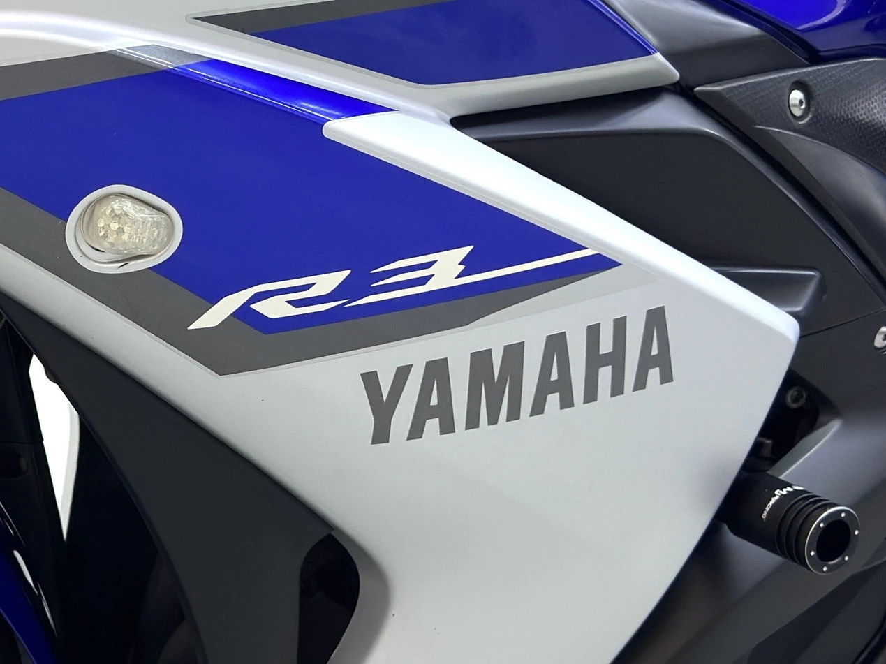 YAMAHA YZF R3 ABS