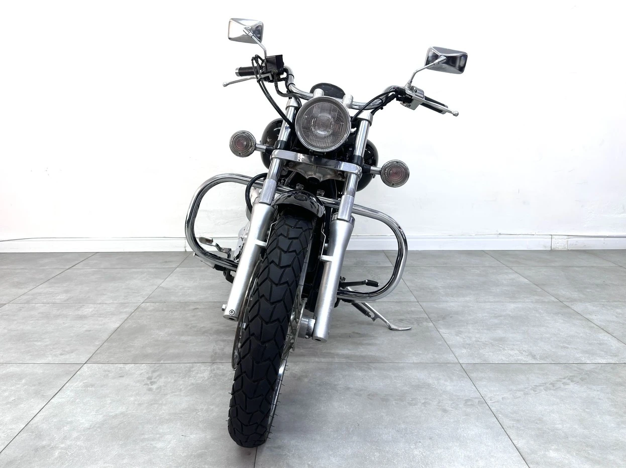 YAMAHA DRAG STAR 650