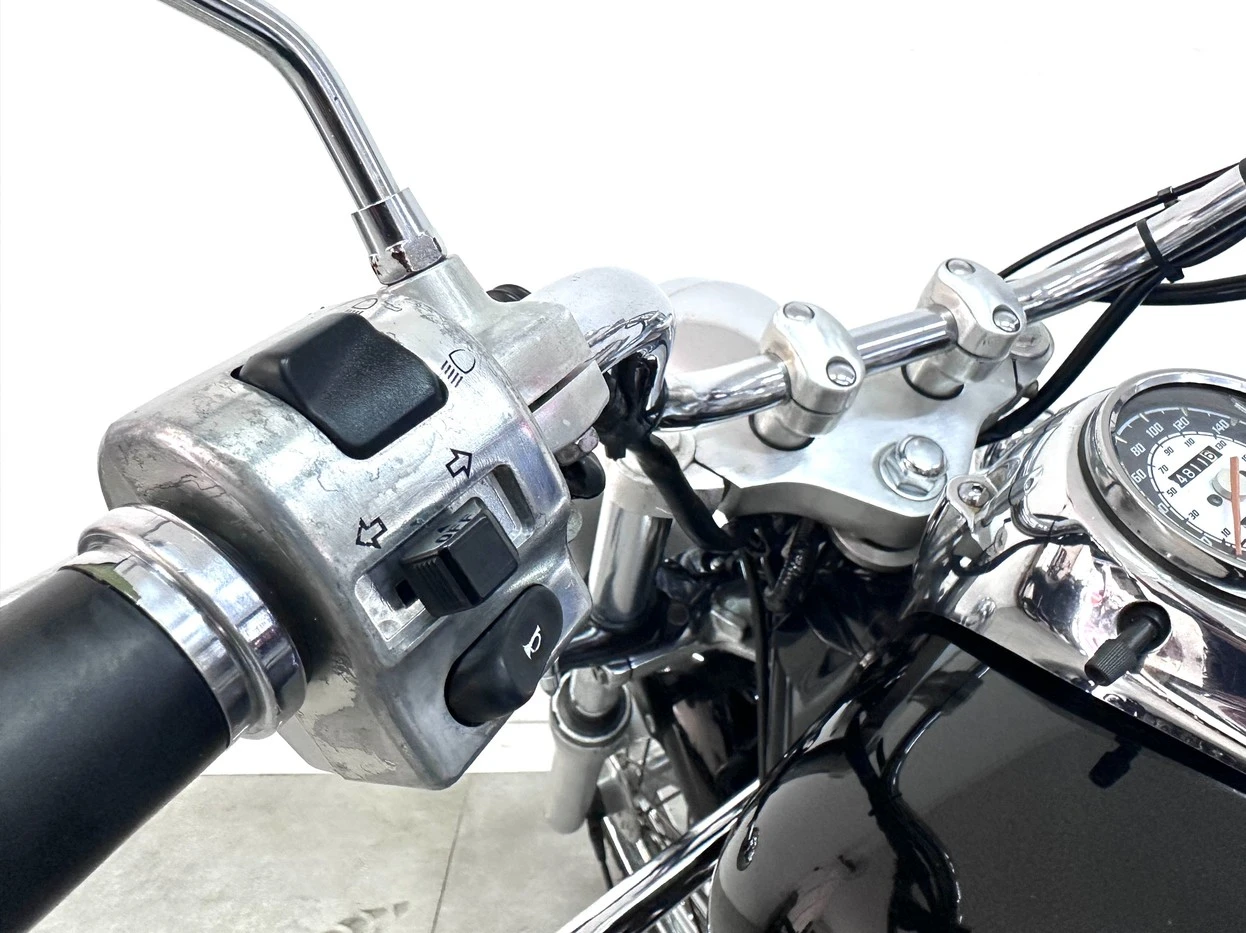 YAMAHA DRAG STAR 650