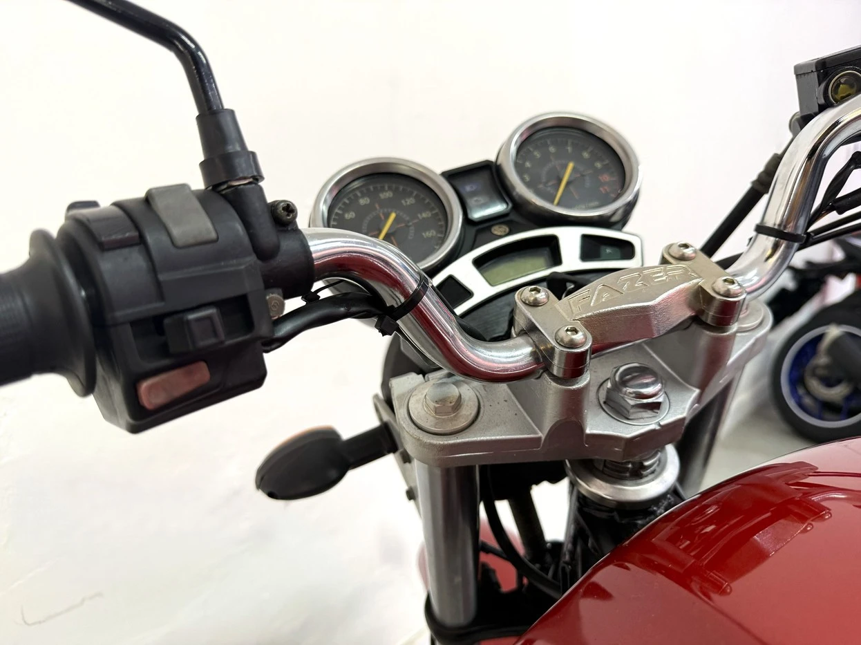 YAMAHA FAZER YS 250