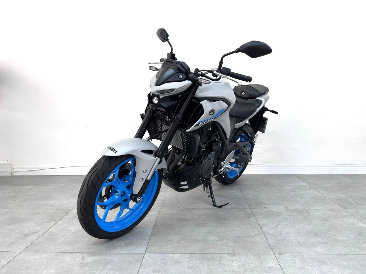 YAMAHA MT-03 CONNECTED ABS